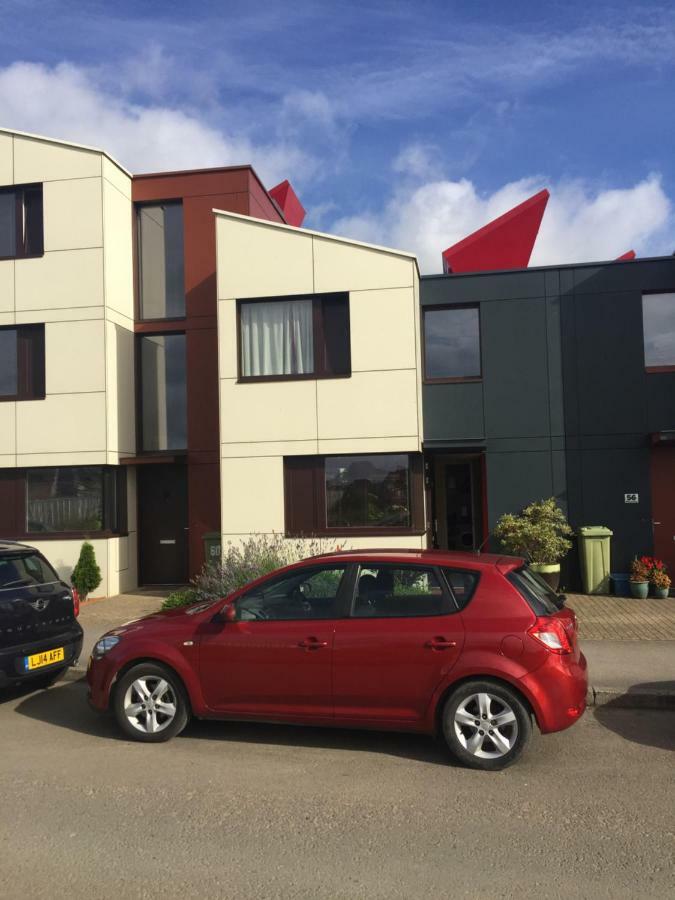 Eco House Apartment Shenley Church End ภายนอก รูปภาพ